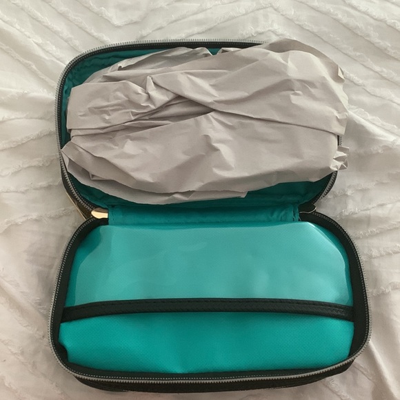 CONAIR Bags Conair Makeup Bag Large Double Zip Organizer Shape In